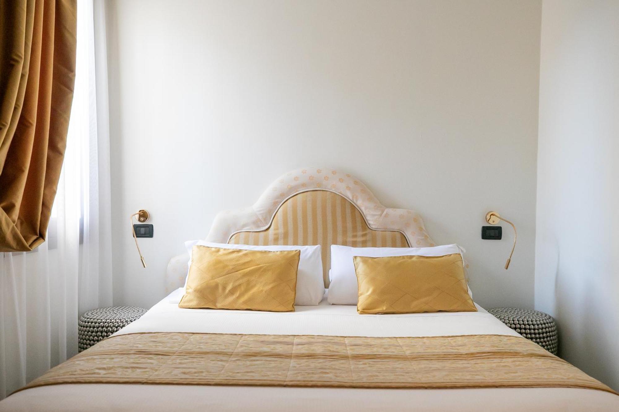 Ca' San Giorgio B&B Venedig Rum bild